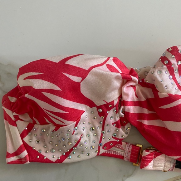 Ref & White Strapless Victoria Secret Bikini Top - Picture 3 of 4